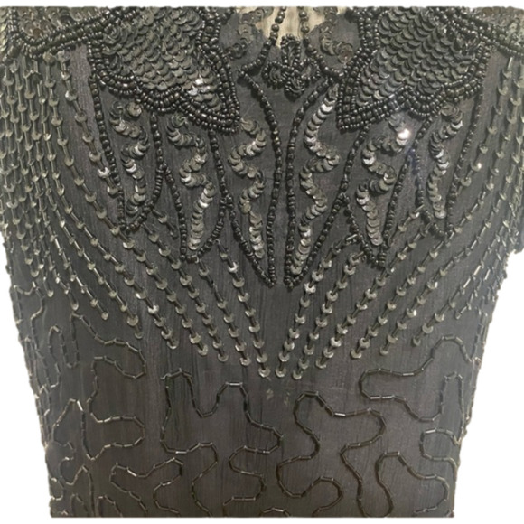 SILK BEADED & SEQUIN TOP W DECORATIVE HEM & SLEEVE EDGING LINED VINTAGE EUC SZ L - Picture 9 of 11
